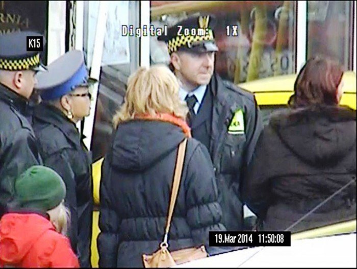 auto-wjechao-w-cukiernie-przy-bankowej-foto-51337