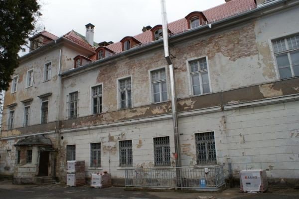 pod-motek-kolejne-budynki-po-kompleksie-szpitalnym-foto-51349