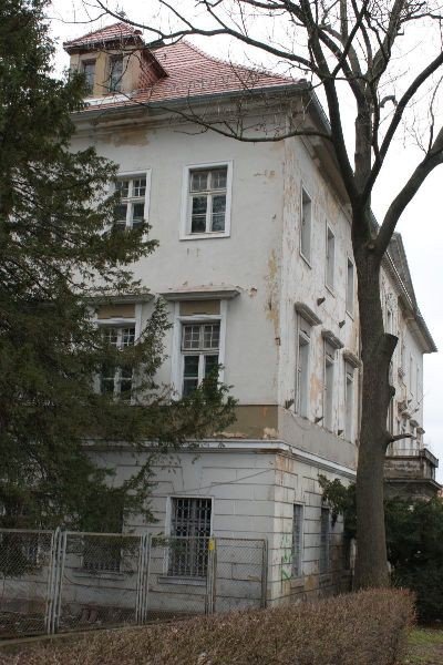 pod-motek-kolejne-budynki-po-kompleksie-szpitalnym-foto-51349