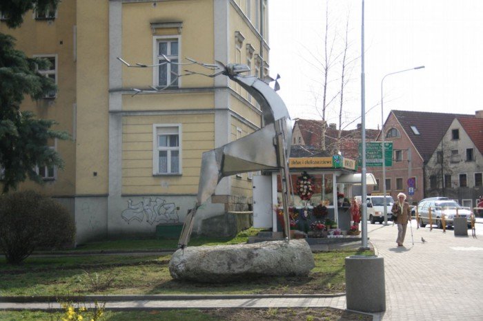 skwerek-na-podwalu-z-jeleniem-foto-51379