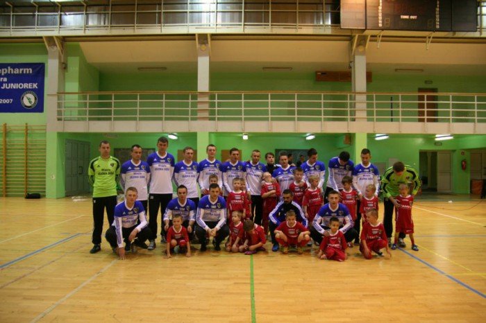 biaoniebieska-prezentacja-za-nami-foto-51386