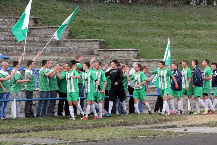 olimpia-wywozi-trzy-punkty-ze-strzegomia-foto-51390
