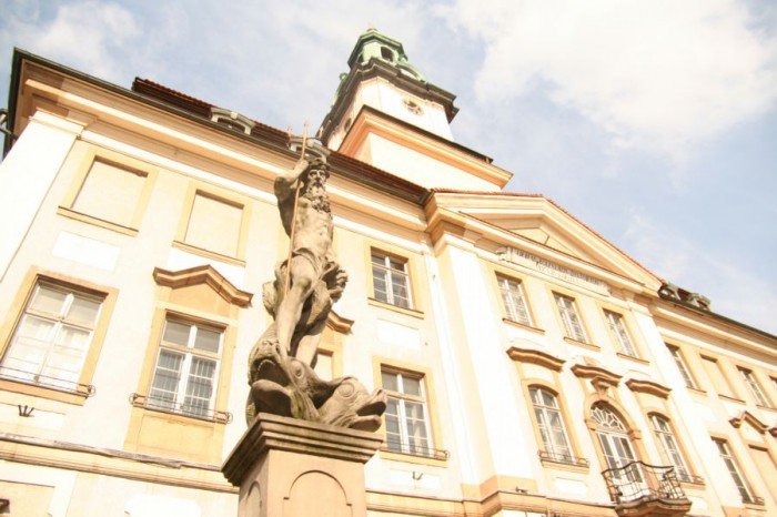 fontanna-w-rynku-do-kosztownego-remontu-51459