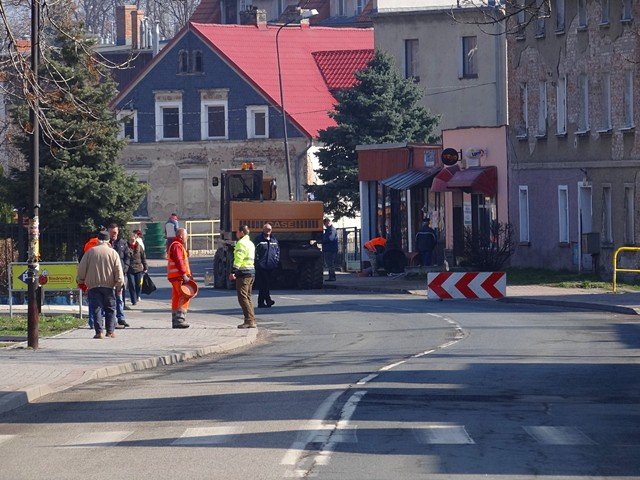 utrudnienia-na-cieplickiej-foto-51461
