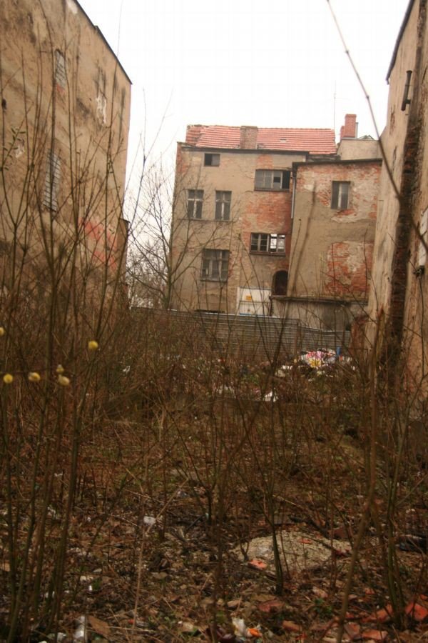 atrakcyjna-dziaka-w-centrum-pod-zabudowe-foto-51479