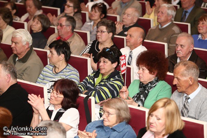 tumy-na-spotkaniu-z-jarosawem-kaczynskim-foto-51503