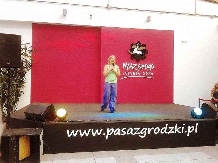 zatanczyli-zumbe-z-pomoca-dla-maej-julki-foto-51523