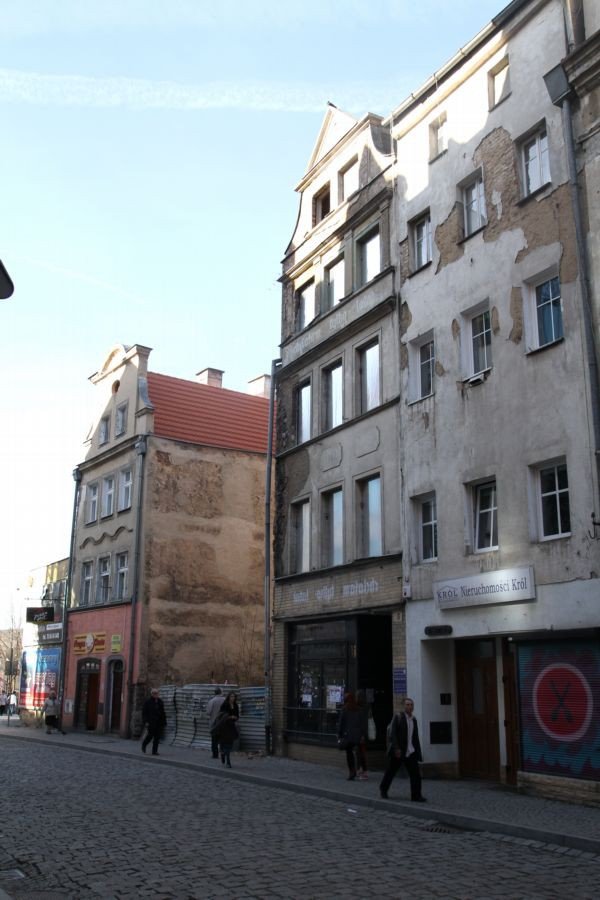 kamienica-przy-jasnej-sypie-sie-foto-51543