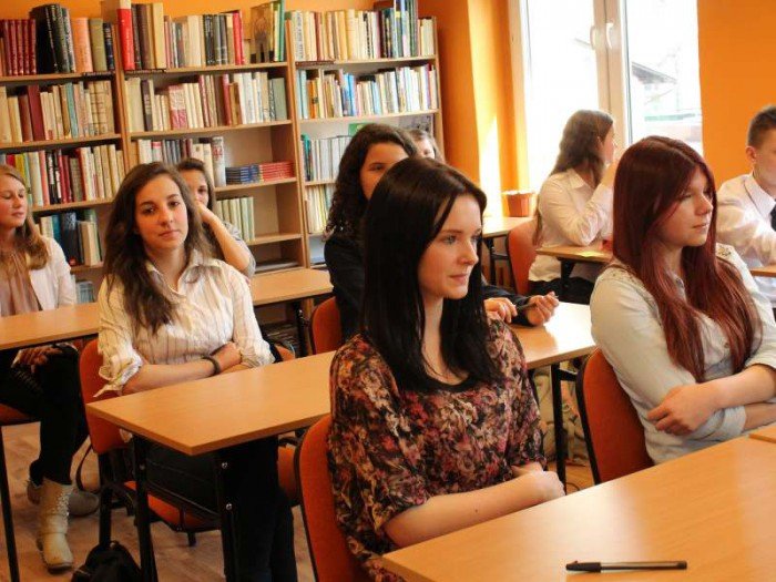 dyktando-dla-gimnazjalistow-z-rzekotka-i-hochsztaplerem-foto-51598