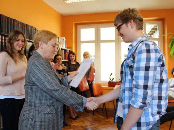 dyktando-dla-gimnazjalistow-z-rzekotka-i-hochsztaplerem-foto-51598
