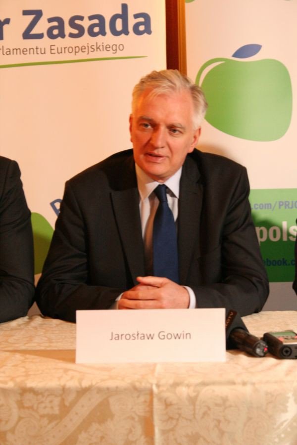 jarosaw-gowin-przedstawi-swoich-kandydatow-w-jeleniej-gorze-foto-51638