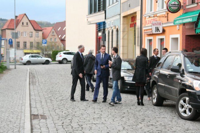 jarosaw-gowin-przedstawi-swoich-kandydatow-w-jeleniej-gorze-foto-51638