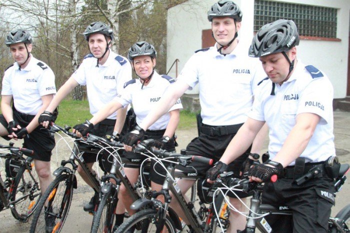 ruszyy-policyjne-patrole-rowerowe-foto-51658