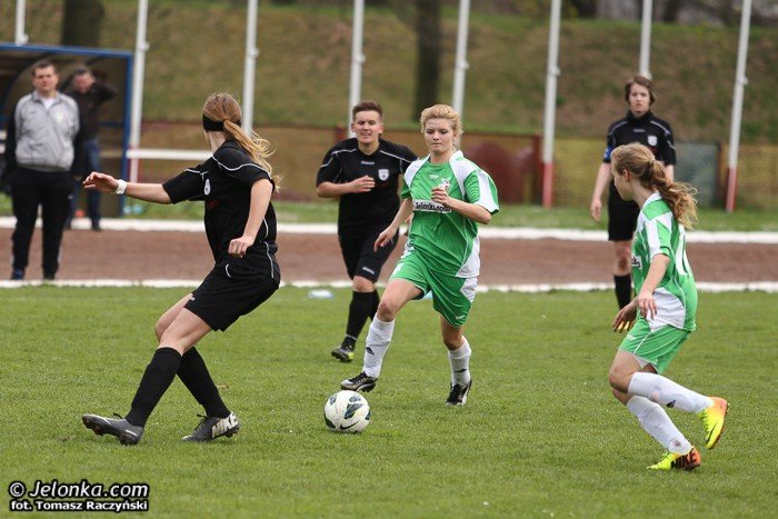 orlik-remisuje-z-czarnymi-foto-51693