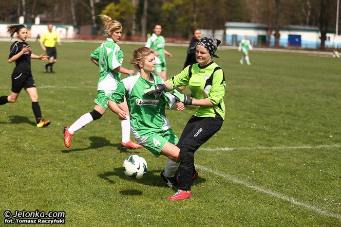 orlik-remisuje-z-czarnymi-foto-51693
