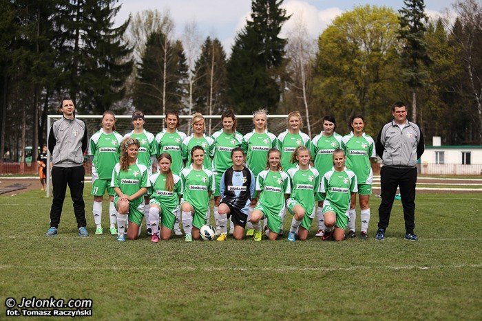 orlik-remisuje-z-czarnymi-foto-51693