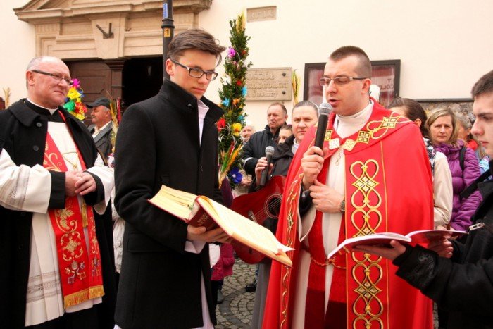 radosna-procesja-w-niedziele-palmowa-foto-51708