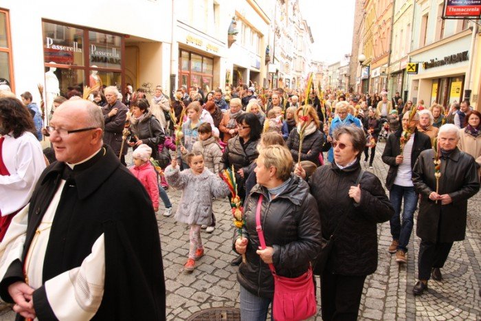 radosna-procesja-w-niedziele-palmowa-foto-51708