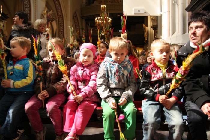 radosna-procesja-w-niedziele-palmowa-foto-51708
