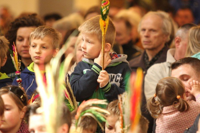 radosna-procesja-w-niedziele-palmowa-foto-51708