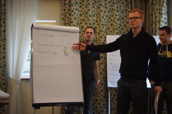 studenci-na-warsztatach-cross-cultural-training-foto-51711