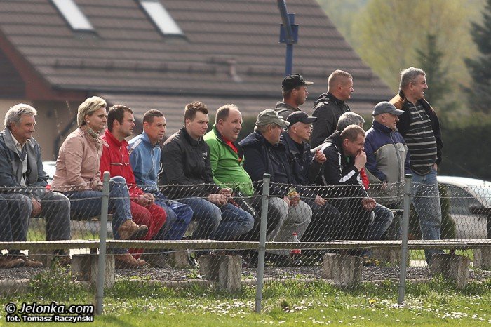lotnik-nie-sprosta-czarnym-foto-51725