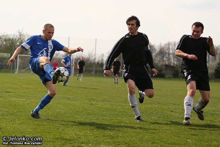 lotnik-nie-sprosta-czarnym-foto-51725