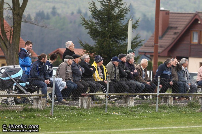 lotnik-nie-sprosta-czarnym-foto-51725