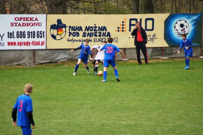 rozstrzelani-przez-granice-51741