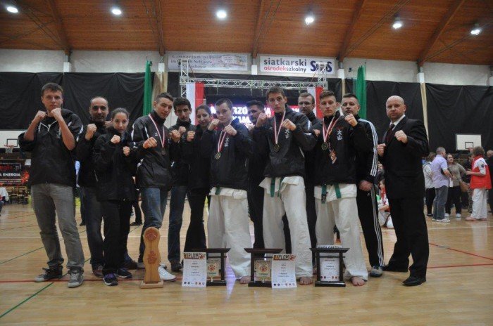 mistrzowie-polski-z-klubu-oyama-karate-foto-51757