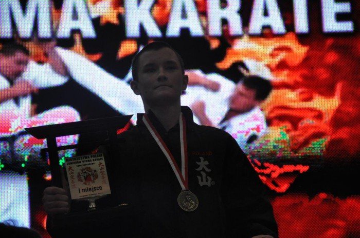 mistrzowie-polski-z-klubu-oyama-karate-foto-51757