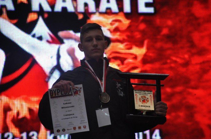 mistrzowie-polski-z-klubu-oyama-karate-foto-51757