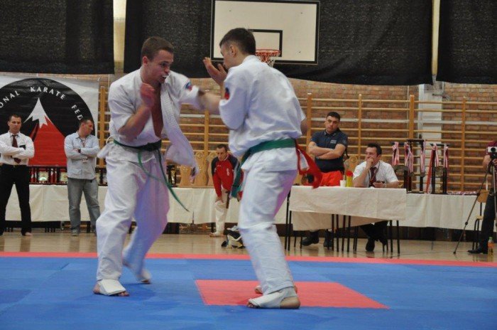 mistrzowie-polski-z-klubu-oyama-karate-foto-51757
