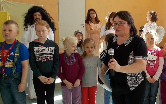 radoscia-ze-zmartwychwstania-dzielili-sie-w-7-foto-51758