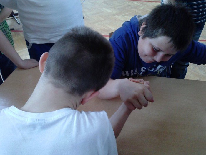 powalczyli-o-tytu-najlepszych-armwrestlerow-foto-51775