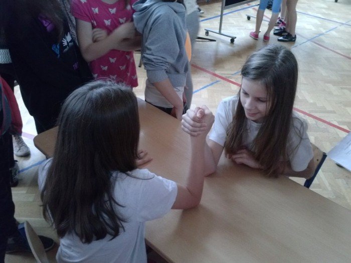 powalczyli-o-tytu-najlepszych-armwrestlerow-foto-51775