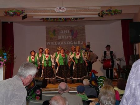 gwarno-i-wesoo-podczas-dni-baby-wielkanocnej-w-piechowicach-foto-51778