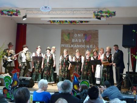 gwarno-i-wesoo-podczas-dni-baby-wielkanocnej-w-piechowicach-foto-51778