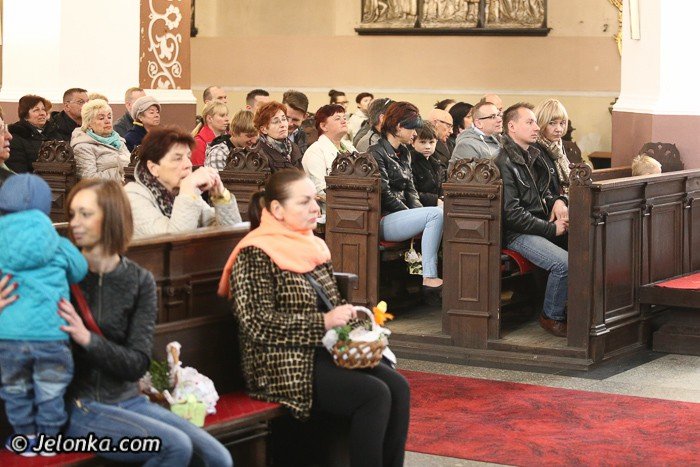wielka-sobota-czas-swiecenia-pokarmow-foto-51801