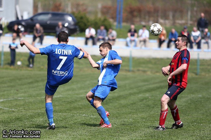 gminne-derby-dla-piasta-dziwiszow-foto-51804