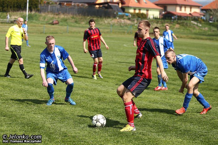 gminne-derby-dla-piasta-dziwiszow-foto-51804