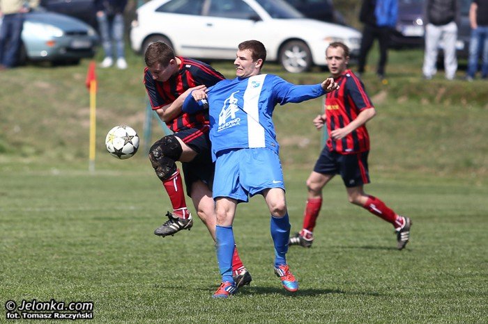 gminne-derby-dla-piasta-dziwiszow-foto-51804