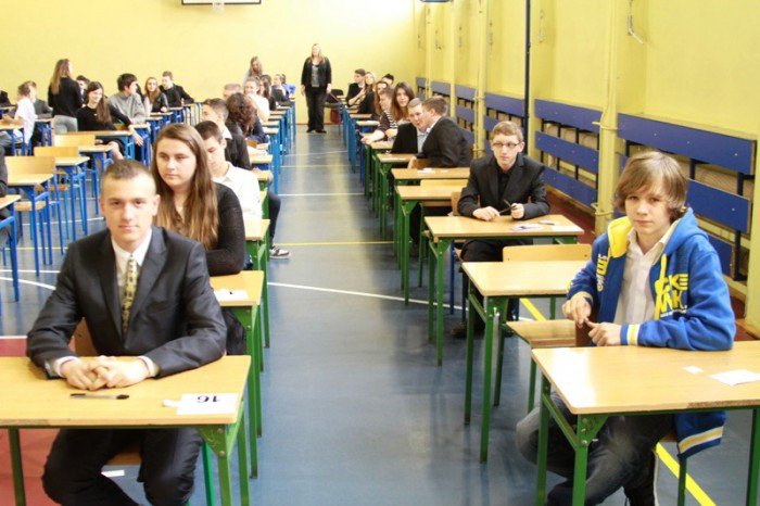 trwaja-testy-gimnazjalne-dzisiaj-przedmioty-scise-foto-51856