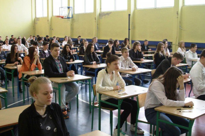 trwaja-testy-gimnazjalne-dzisiaj-przedmioty-scise-foto-51856