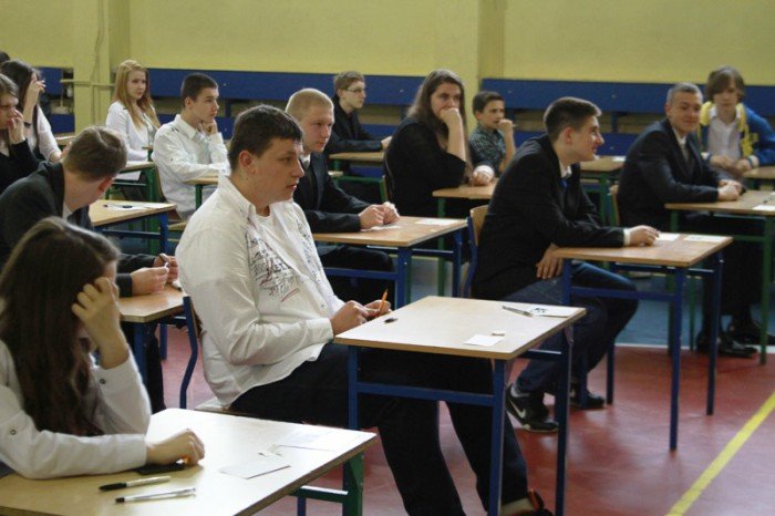 trwaja-testy-gimnazjalne-dzisiaj-przedmioty-scise-foto-51856