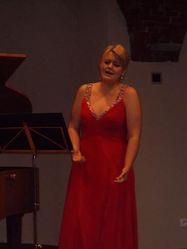 fenomenalny-recital-iwony-sobotki-w-wojanowie-foto-51988