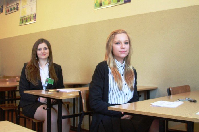 ruszyli-w-maturalny-boj-min-w-ekonomie-foto-52008