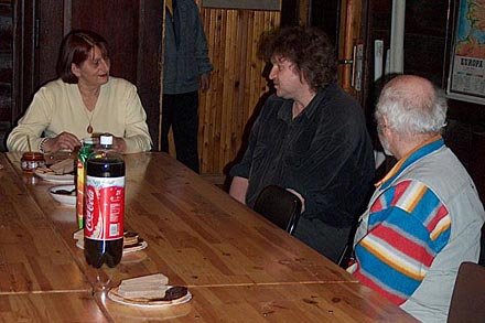 Mgr Czesław Narkiewicz jest kustoszem Muzeum Przyrodniczego w Jeleniej Górze, botanikiem, a przede wszystkim wielkim miłośnikiem przyrody i znawcą grzybów. Ta pasja zaowocowała pokaźnym zbiorem fotografii, których część 