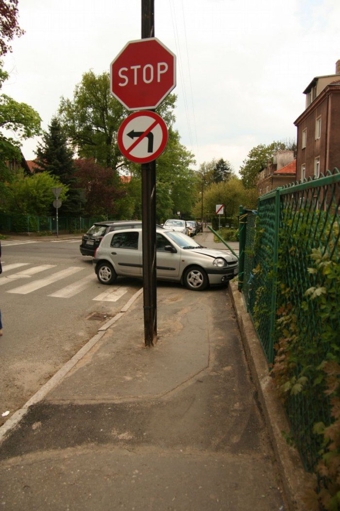 stop-na-skrzyzowaniu-ulic-norwida-i-mickiewicza-foto-52041