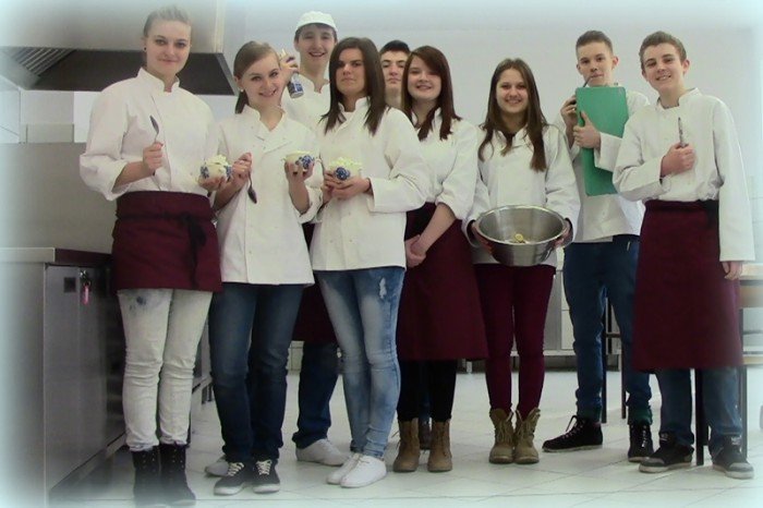 slady-unii-europejskiej-w-handlowce-juz-w-piatek-foto-52042